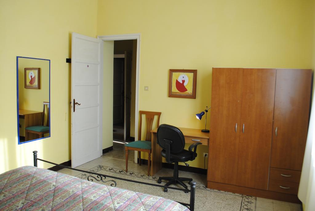 Trivani Perez Appartement Palermo Kamer foto
