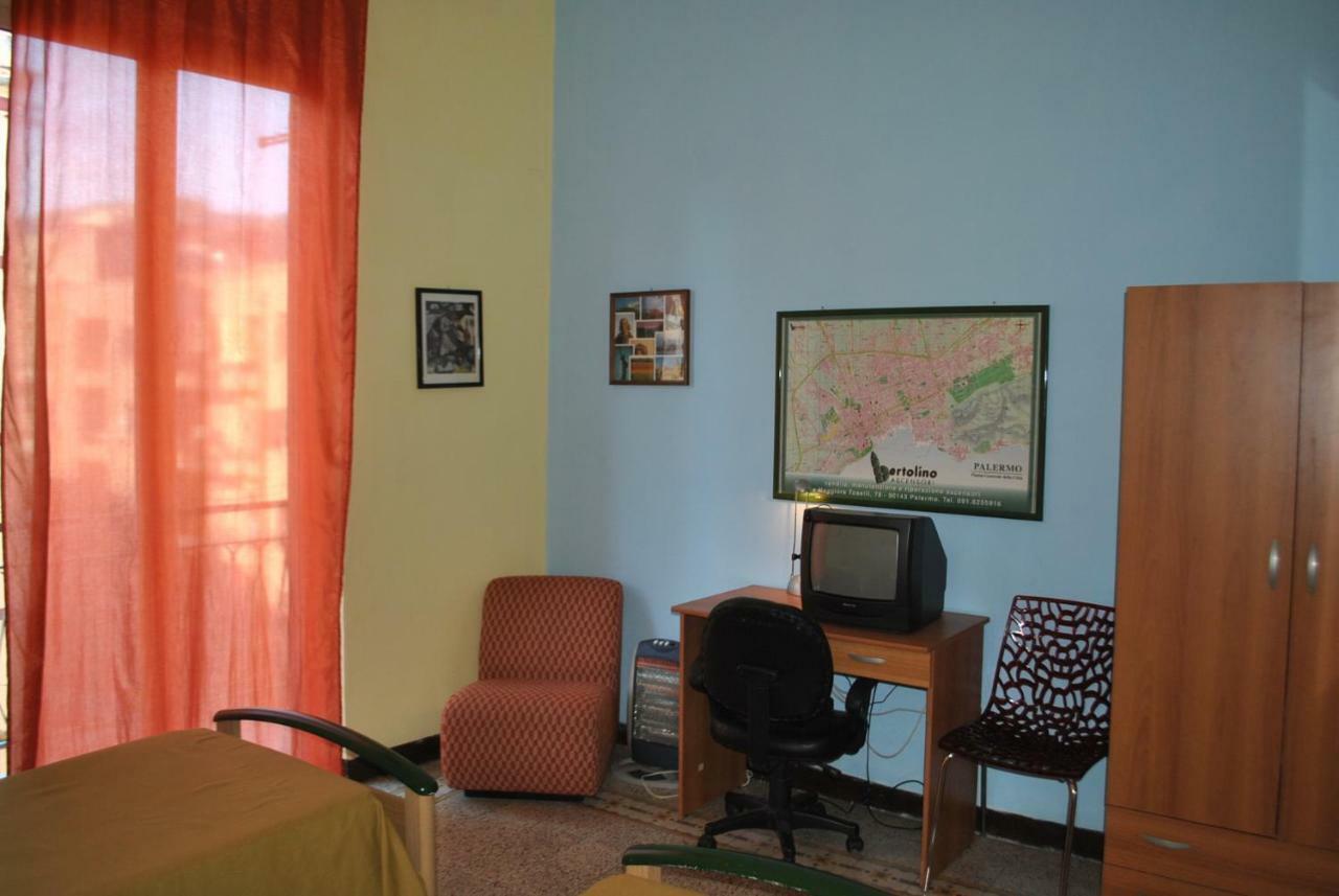 Trivani Perez Appartement Palermo Buitenkant foto